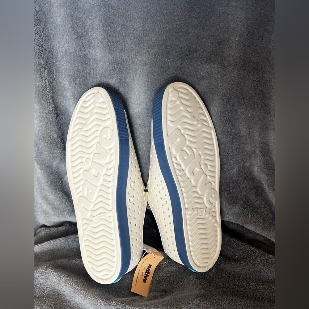 ⚪️White and Blue Native Slip-On Shoes NWT - Picture 3 of 3